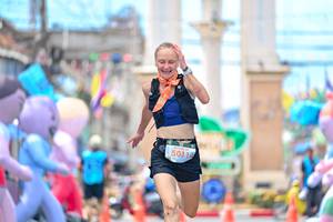 BIB: 5011
                            <button type="button" onclick="openModal(24882976)" class="btn btn-primary btn-sm float-right btn-popup" data-toggle="modal" data-target=".modal-high-quality">
                        <i class="fas fa-shopping-cart"></i> Add to Cart
                    </button>
                                            <button type="button" onclick="isThisMe(24882976, true)" class="btn btn-success btn-sm float-right btn-popup btn-isme hidden" data-toggle="tooltip" data-placement="bottom" title="นี่คือรูปของคุณใช่ไหม คลิกที่นี่เพื่อเอาเข้าอัลบั้ม">
                        <i class="fas fa-plus"></i> Add to album
                    </button>
                    <button type="button" onclick="isThisMe(24882976, false)" class="btn btn-warning btn-sm float-right btn-popup btn-isnotme hidden">
                        <i class="fas fa-ban"></i> Remove from album
                    </button>